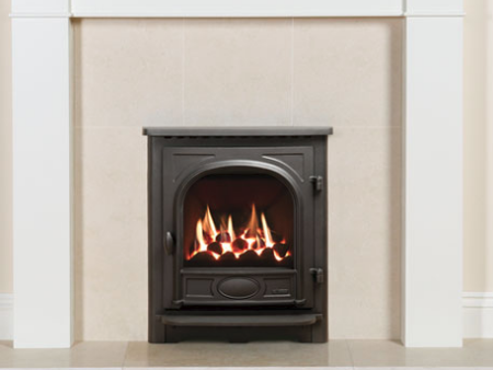 Gazco Logic™ HE fire, coal fuel bed and Stockton Inset complete front.