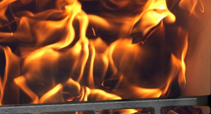 Oakdale Multifuel stove flame Oakdale Multifuel stove flame