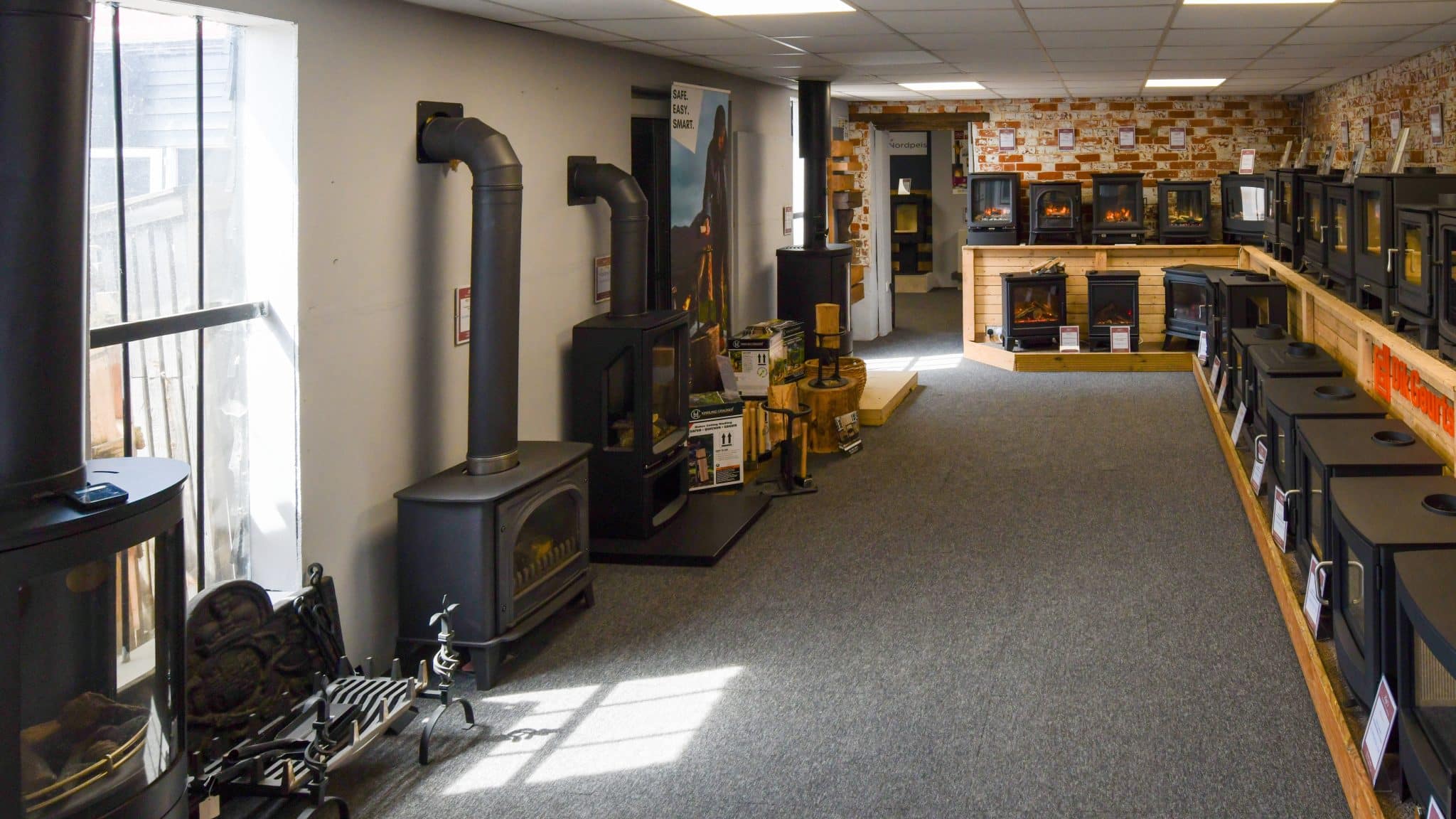 Wood burning and mutilfuel stoves