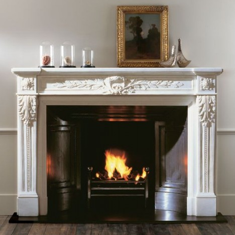 the-fontainbleu-fireplace